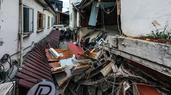 Düzce'de 5,9 Büyüklüğünde Deprem